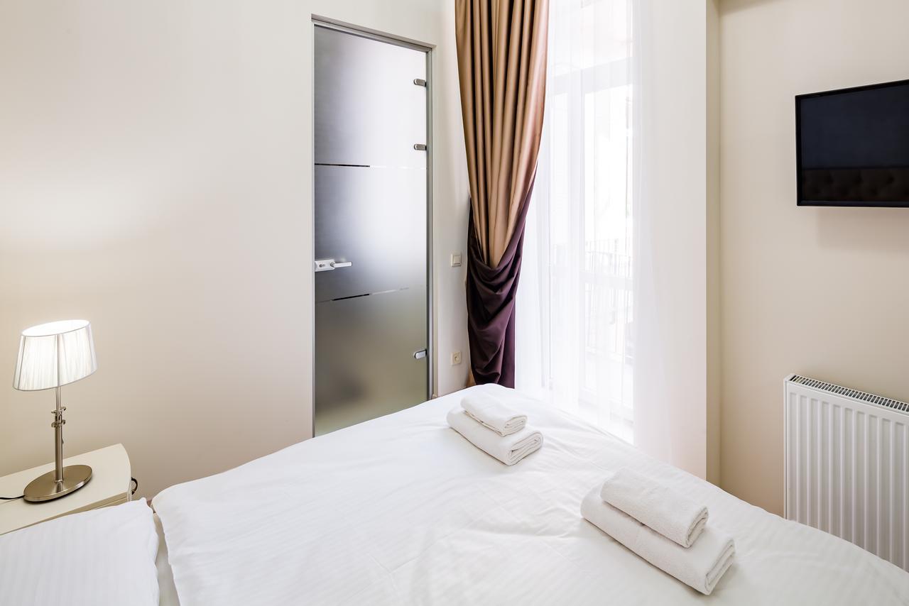 Leogrand Deluxe Apartments On Doroshenka 17 Львів Екстер'єр фото